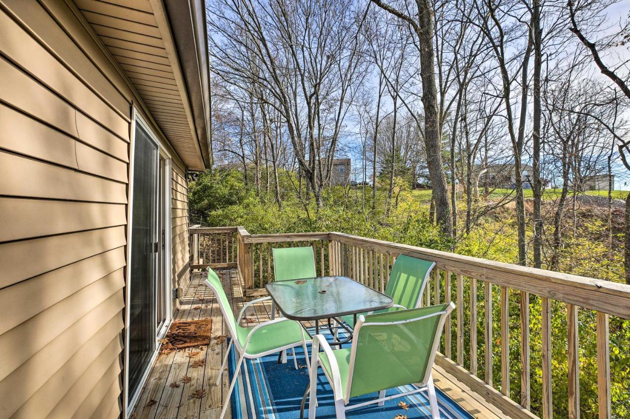 Sunny Hill Cottage Dry Ridge Escape With Deck! 외부 사진