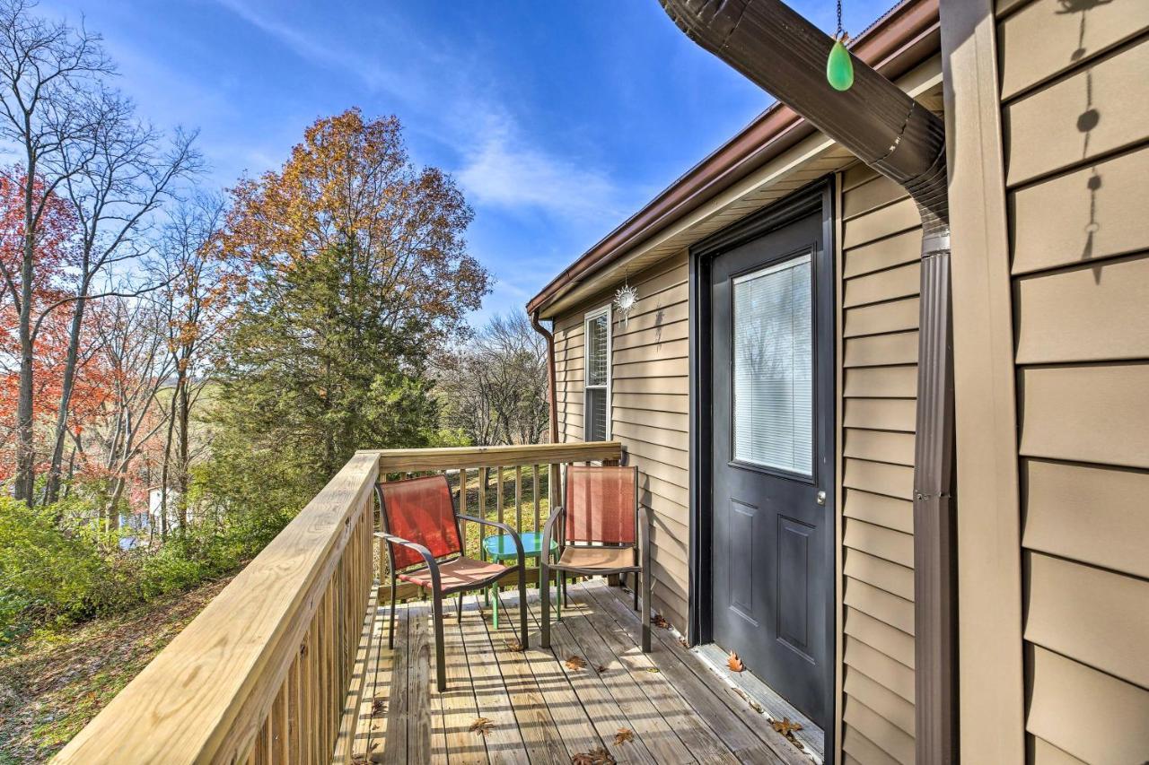 Sunny Hill Cottage Dry Ridge Escape With Deck! 외부 사진