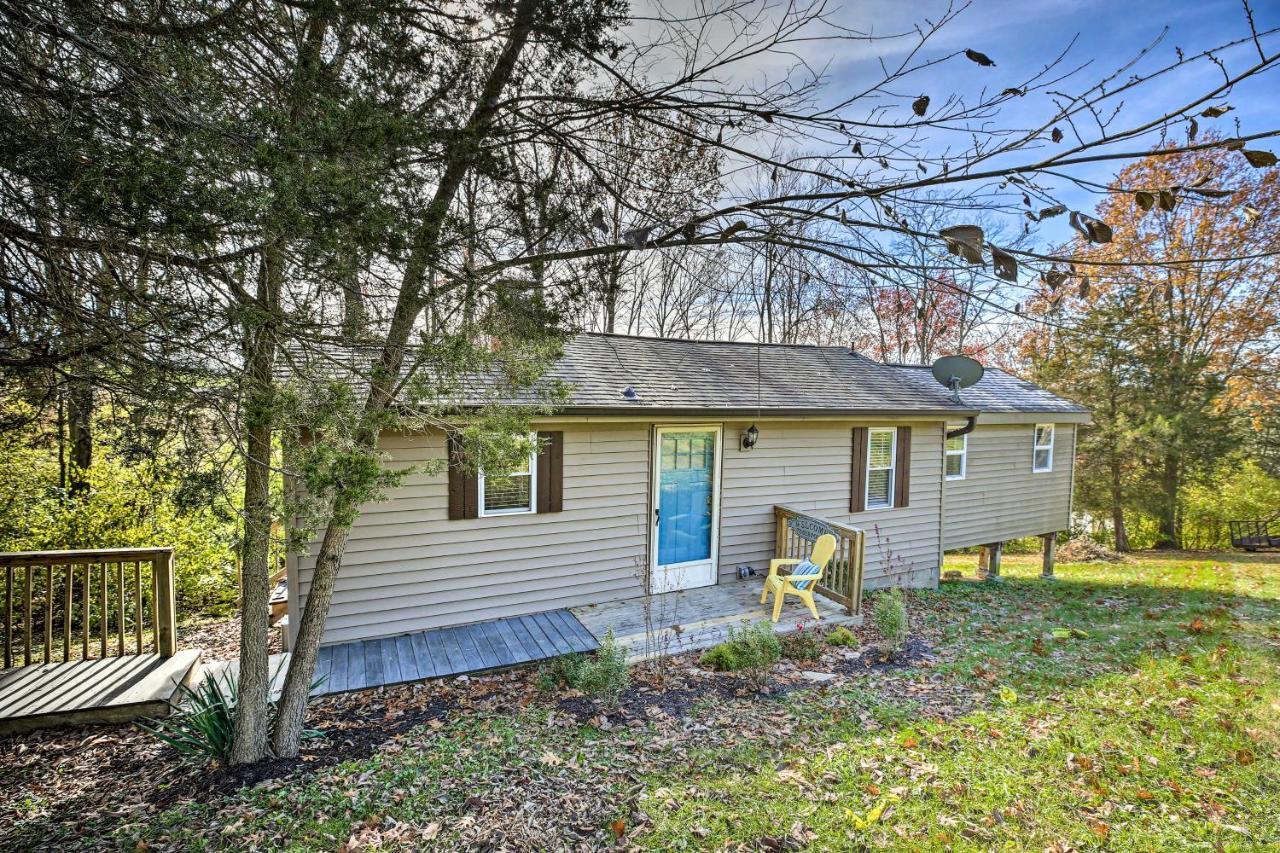 Sunny Hill Cottage Dry Ridge Escape With Deck! 외부 사진